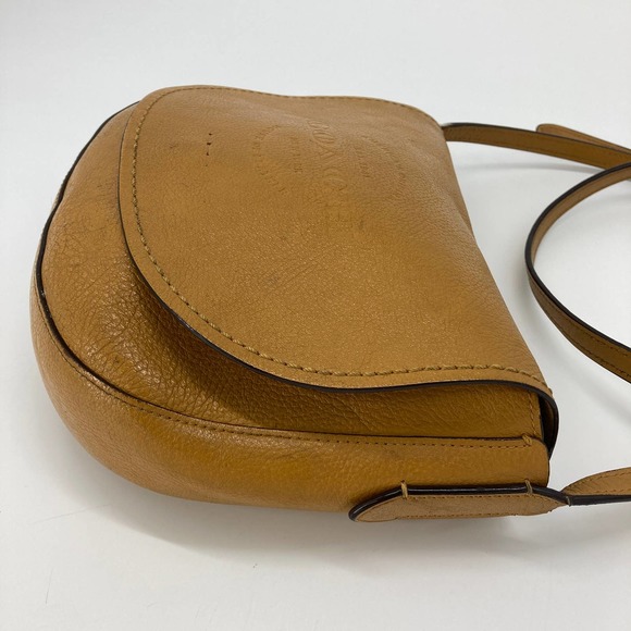 Coach F59723 Camel, pebbled leather crossbody bag - Picture 4 of 11